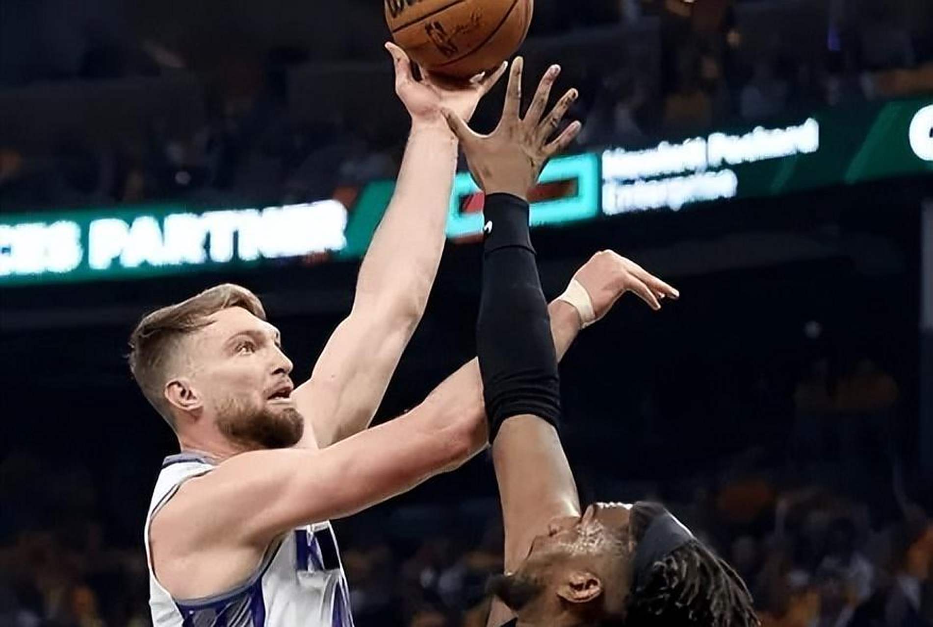关于萨克拉门托国王发布备战花絮,今晚队长鼓劲,NBA季后赛任务艰巨,团队化学反应显著的信息 关于萨克拉门托国王发布备战花絮,今晚队长鼓劲,NBA季后赛任务艰巨,团队化学反应显著的信息