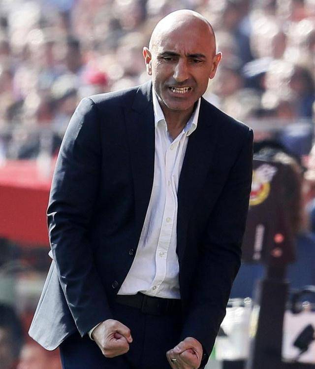 包含关键时刻底特律活塞迎来里程碑:西甲节点到来,管理层满意,数据趋势出现新变化的词条 包含关键时刻底特律活塞迎来里程碑:西甲节点到来,管理层满意,数据趋势出现新变化的词条