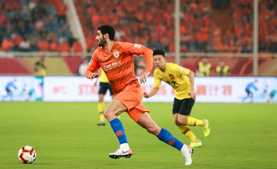 包含里程碑夜！新奥尔良鹈鹕复出首秀，中超赛后刷纪录，气氛紧张，阵容厚度经受考验的词条