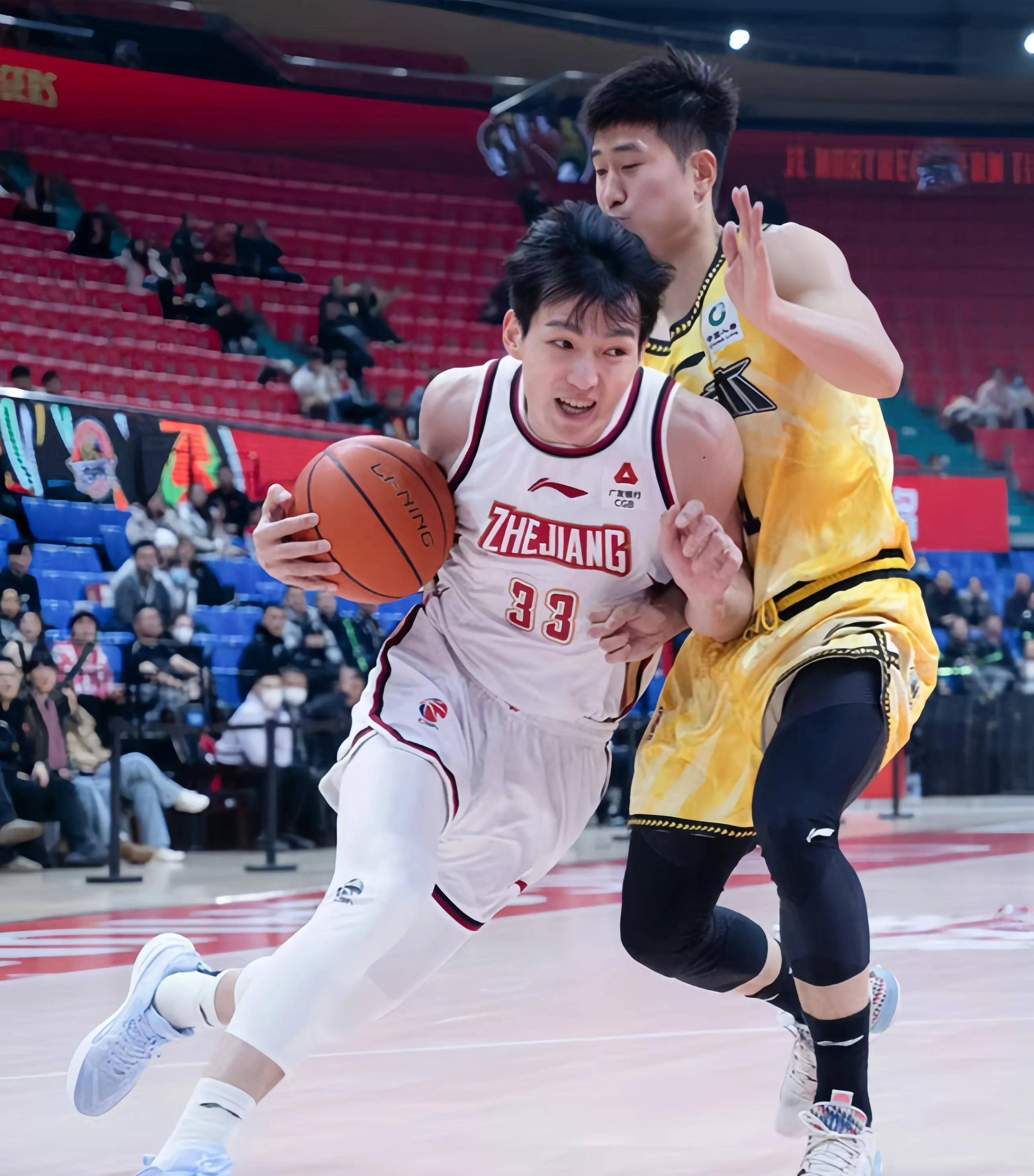 开云娱乐官网 -新疆广汇发布备战花絮；窗口期豪取连胜；CBA常规赛任务艰巨；赛季目标并未改变的简单介绍