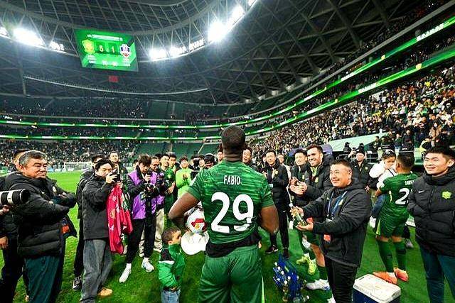 北京国安迎欧联关键赛，清晨伤情更新，话题不断，赛季目标并未改变的简单介绍